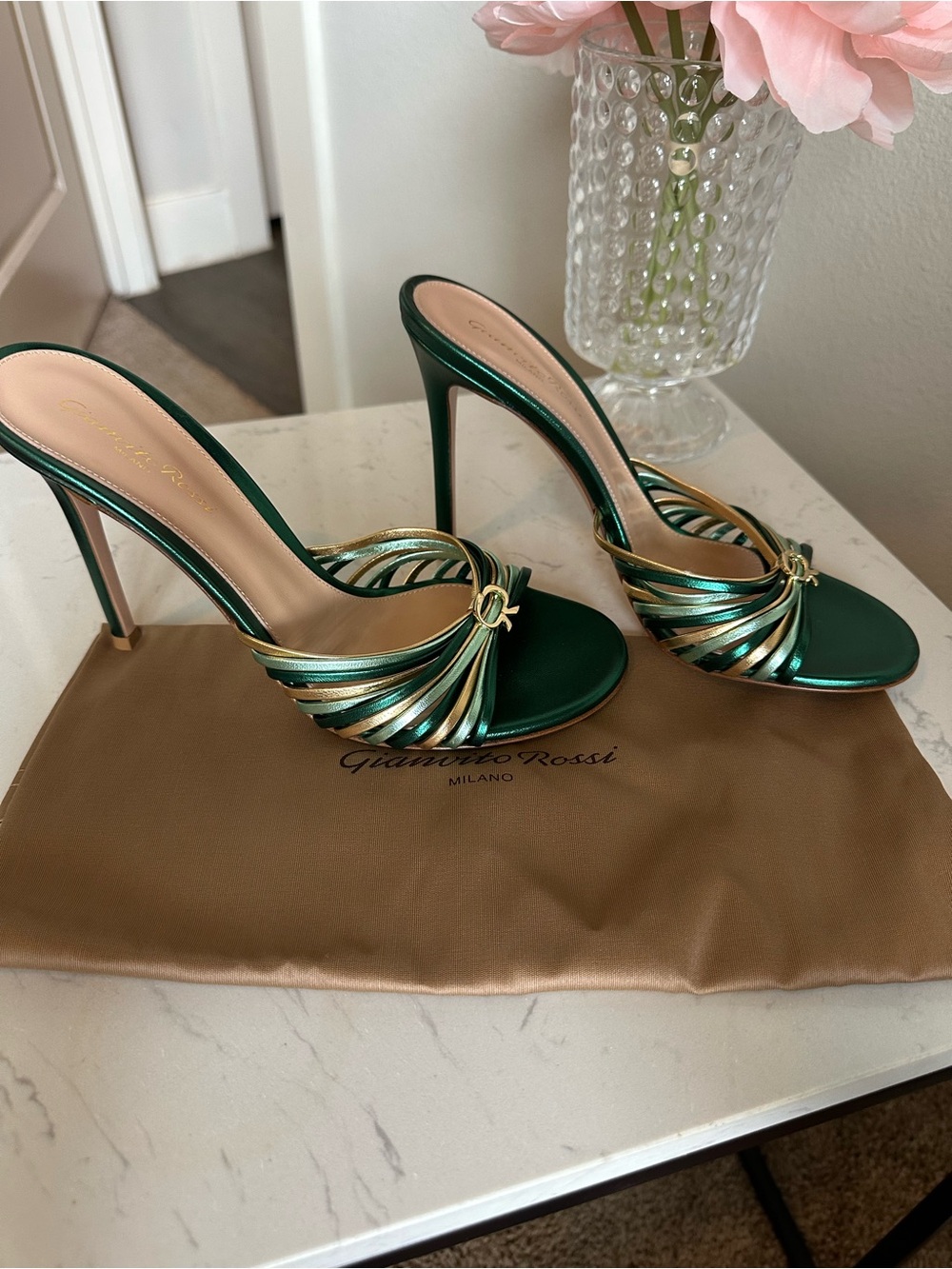 NWT Gianvito Rossi Green/Gold Leather Stiletto Sandals Size EU39.5 - Picture 1 of 11